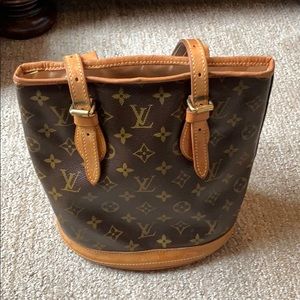 Louis Vuitton little bucket bag